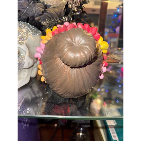 Dia de los Muertos Hand-Painted Ceramic Sugar Skull Decor Multicolor - Picture 10 of 10